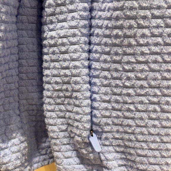 Nike Womens DRI-FIT long Sleeve - Picture 4 of 5